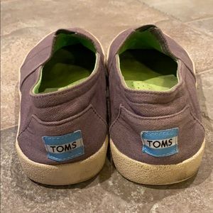 TOMS, GREAT CONDITION
